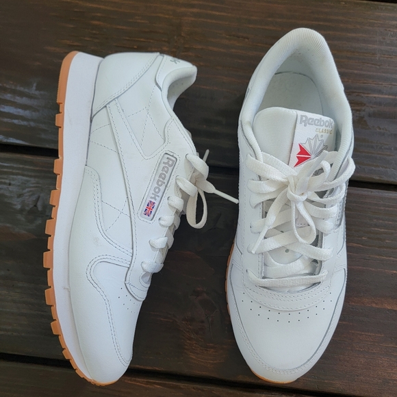 Reebok Shoes - Reebok Classic White Sneakers